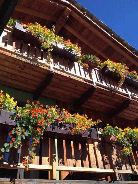 Hotel Meuble Gorret Breuil-Cervinia Eksteriør billede