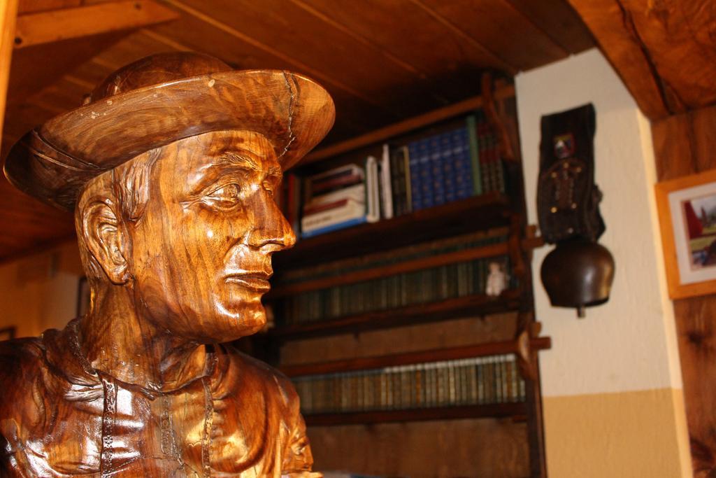 Hotel Meuble Gorret Breuil-Cervinia Eksteriør billede